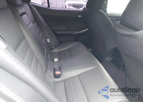 2017 Lexus Is 350 z USA, uszkodzony, nr VIN JTHBE1D2XH5029093